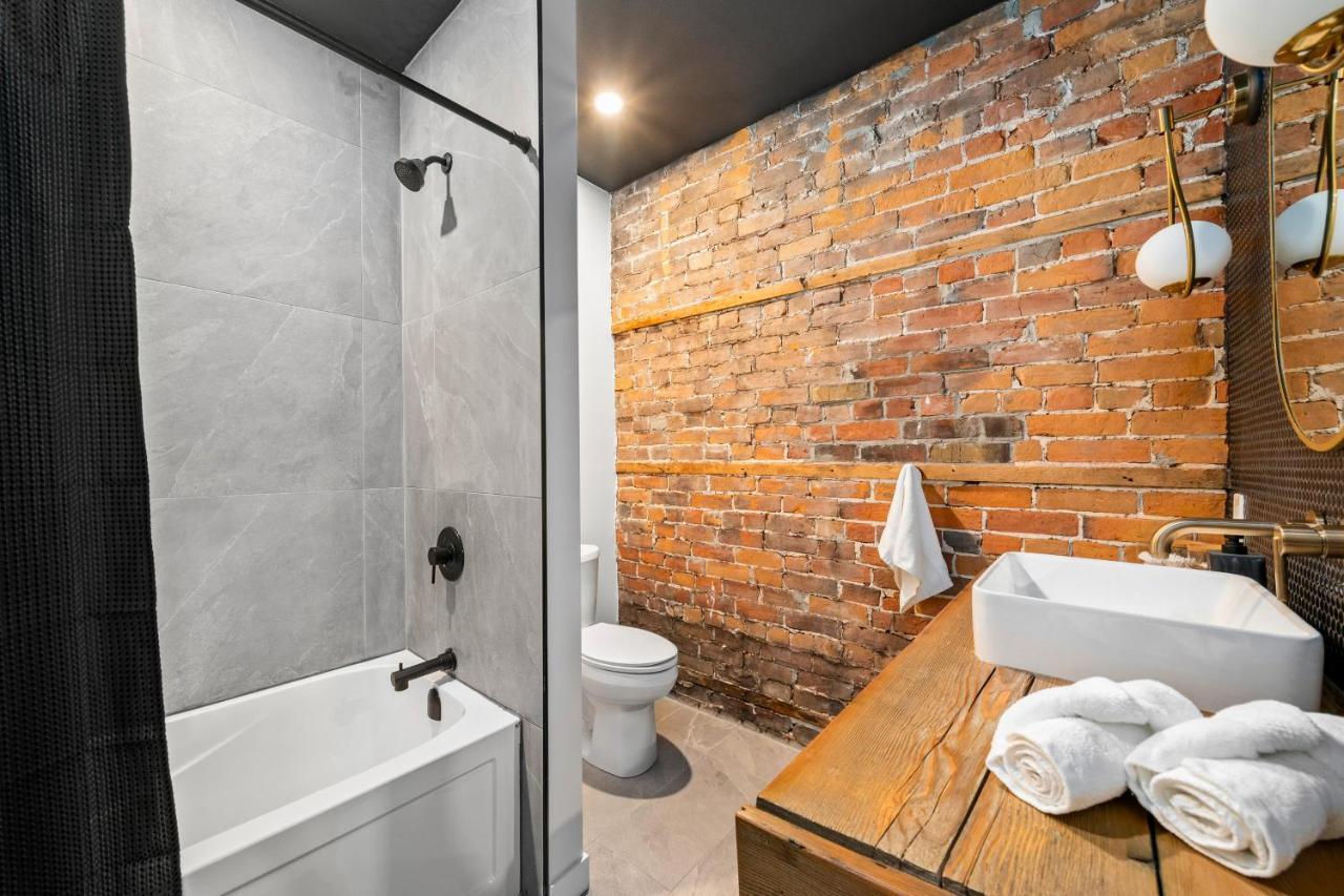 Apartamento The Goodman: Front Street Flats Belleville Exterior foto